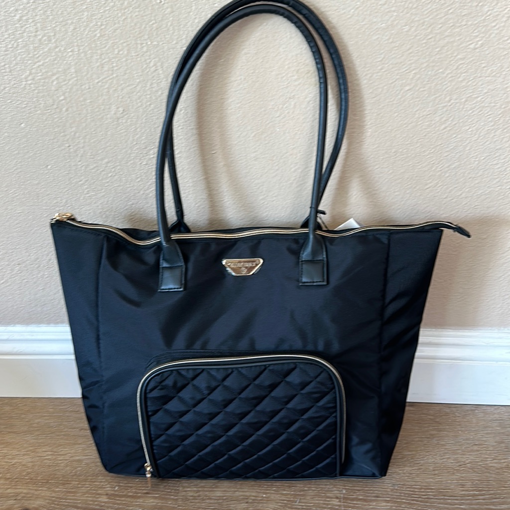 Ellen Tracy 20 Waterproof Nylon Travel Tote Brand New Super Cute
